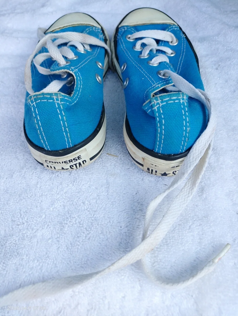 Converse Kids Bright Blue Canvas Lace-Up Sneakers Sz 12 Skater Retro School